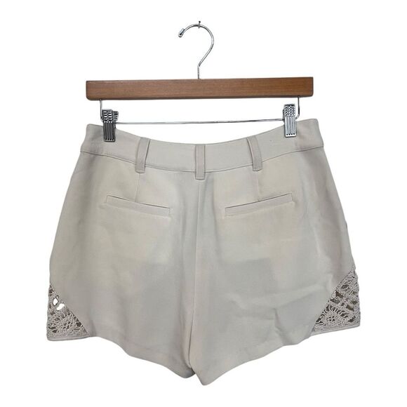 NWT Cinq a Sept | Crochet Lace Corinna Short in Light Plaster 2 - Picture 5 of 9